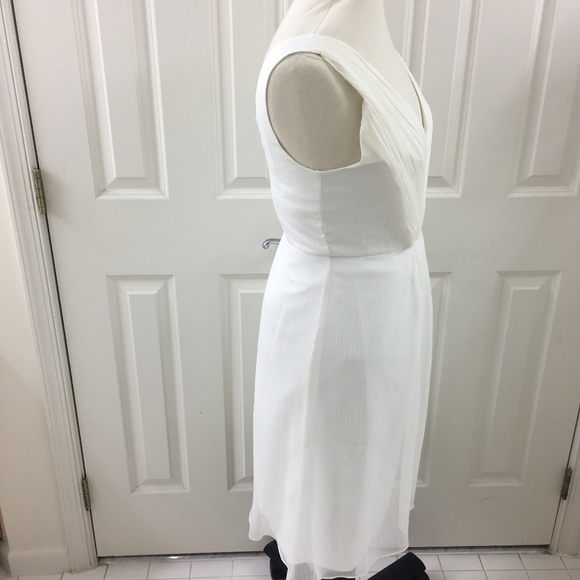 🎊🌸🎉HP🎊🎉💕J. Crew Ivory V-neck dress Sz 4 - Picture 3 of 8